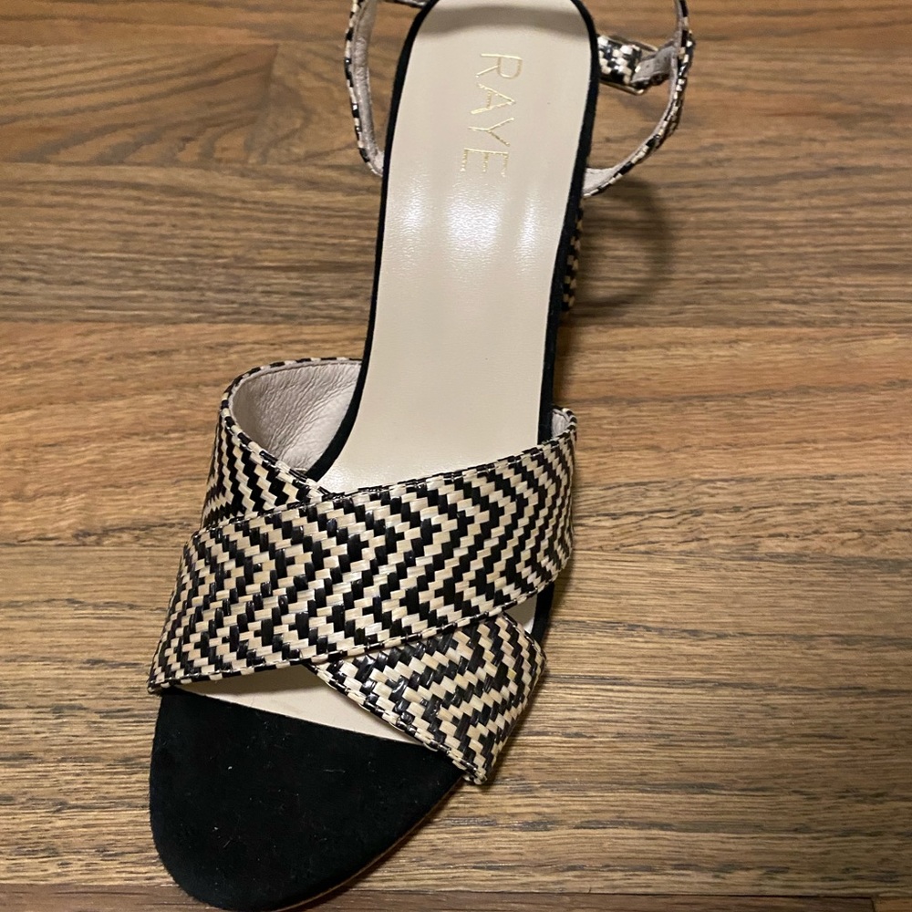 Raye sandals